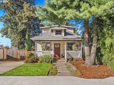 553 N Stafford ST Portland, OR 97217