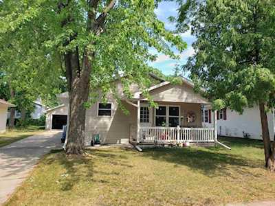 1906 Mitchell St Oshkosh, City of Oshkosh, WI 54901