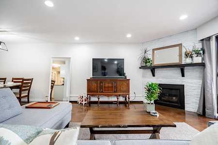 9101 Horne Street #337 Burnaby, BC V3N 4M3