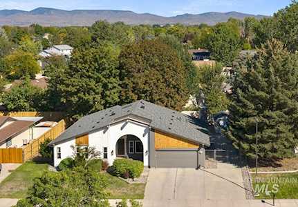 2092 NE 10th Avenue Meridian, ID 83646