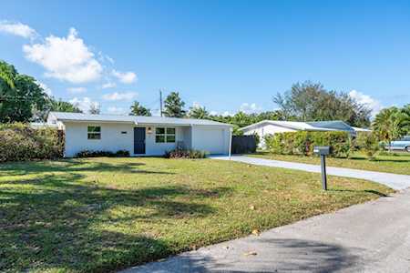 4142 NE Robin Court Jensen Beach, FL 34957