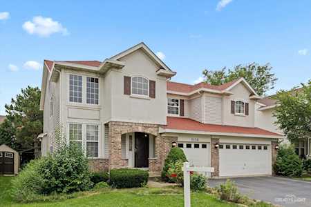 2128 Horncastle Ln Naperville, IL 60564