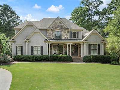 2301 Starr Lake Drive NW Acworth, GA 30101