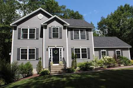 31 West Ridge Circle Hopkinton, NH 03229