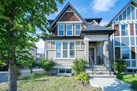 4004 New Brighton Grove SE Calgary, AB T2Z1G4