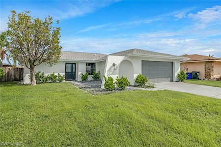 9730 Deerfoot Dr Fort Myers, FL 33919