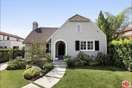 203 N Lucerne Blvd Los Angeles, CA 90004