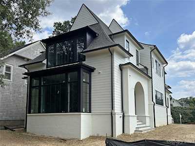 330 Plantation Place Charlotte, NC 28209
