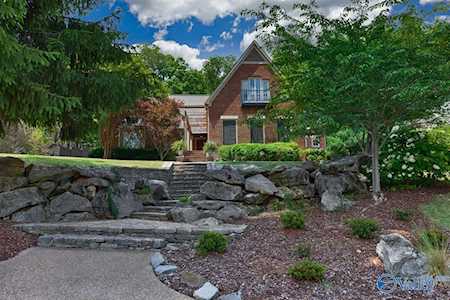 2302 Woodcliff Road Huntsville, AL 35801