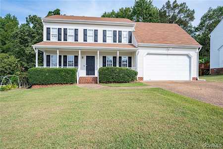 7812 Nathan Ln Chesterfield, VA 23235