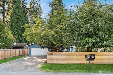 7563 124th Ave NE Kirkland, WA 98033