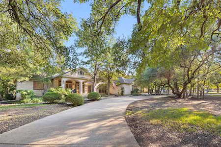 204 Woodland PARK Georgetown, TX 78633
