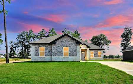 6174 Hazel Lake Dr Conroe, TX 77303