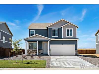 790 Crest St Lochbuie, CO 80603