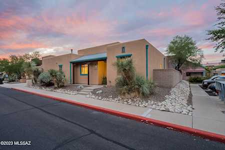 5315 E Calle Vista De Colores Tucson, AZ 85711