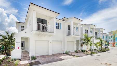 5865 Shell Cove Dr #104 Cape Coral, FL 33914