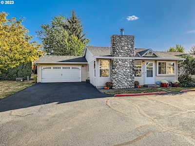 905 NE Cochran AVE Gresham, OR 97030