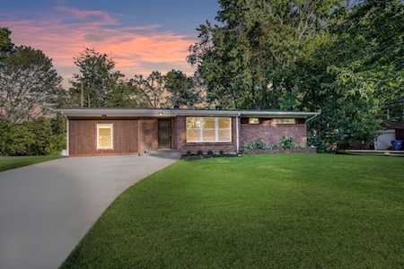 121 Allenwood Dr Clarksville, TN 37043