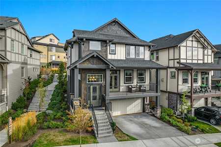 1194 Westridge Way NE Issaquah, WA 98029
