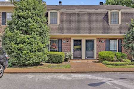 5754 Stone Brook Dr Brentwood, TN 37027