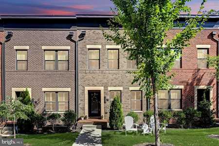 5701 11th St N #5 Arlington, VA 22205