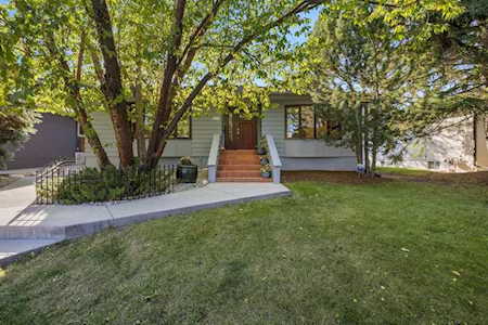 3119 Carleton St SW Calgary, AB T2T 3L5