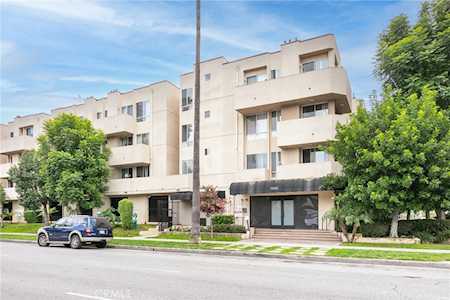 19350 Sherman Way #124 Reseda, CA 91335