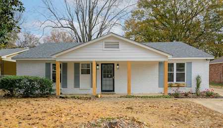 580 N Oak Grove Rd Memphis, TN 38120