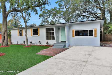2614 Oak Summit DR Jacksonville, FL 32211