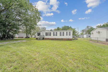 1525 Fred Harrison Road Snow Hill, NC 28580