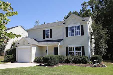 401 Beverstone Drive Holly Springs, NC 27540