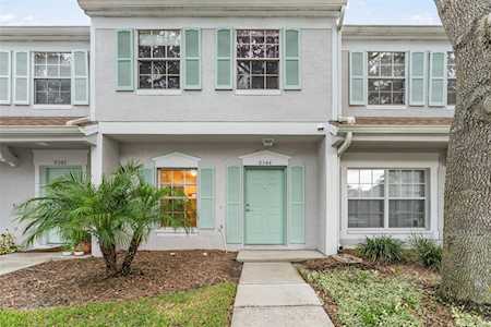 8544 Hunters Key Circle Tampa, FL 33647