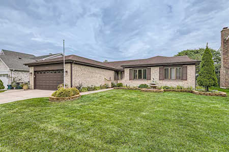 2619 N Douglas Ave Arlington Heights, IL 60004