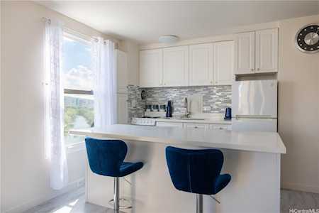 445 Kaiolu Street #1010 Honolulu, HI 96815