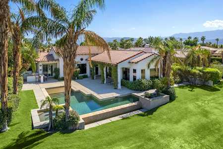 307 Loch Lomond Rd Rancho Mirage, CA 92270