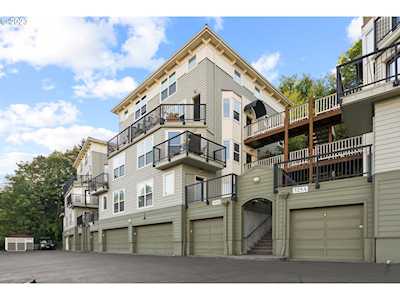 315 NW Uptown TER #2B Portland, OR 97210