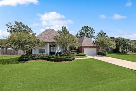 39702 Bedico Trace Blvd Ponchatoula, LA 70454