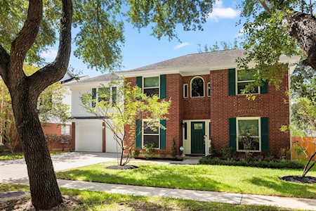 6306 Laurel Bush Ln Sugar Land, TX 77479