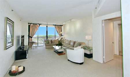 2000 Island Blvd #1603 Aventura, FL 33160