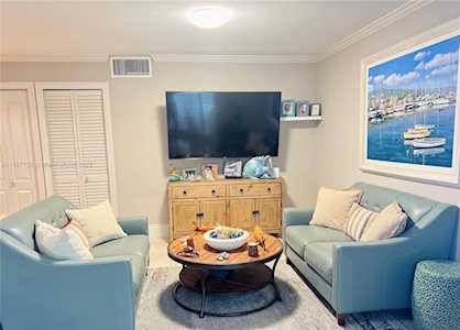 6755 W Broward Blvd #308 Plantation, FL 33317