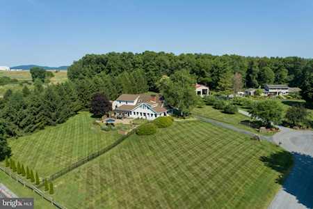 1858 Walnut Grove Dr State College, PA 16801