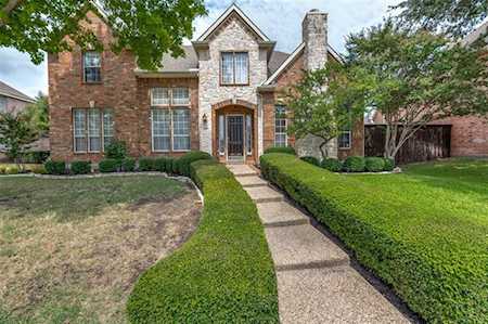1412 Parkwood Drive Carrollton, TX 75007