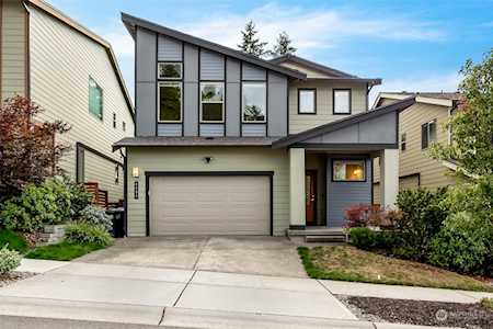 8294 31st Street Ct E Edgewood, WA 98371