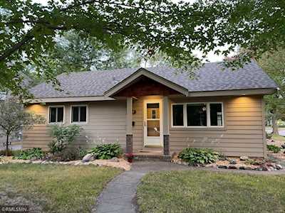 3857 Xenia Avenue N Robbinsdale, MN 55422