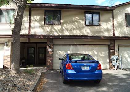 8507 Maplebrook Parkway N Brooklyn Park, MN 55445