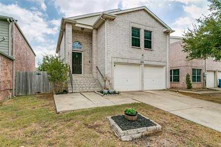 2051 Talon Drive Lewisville, TX 75077