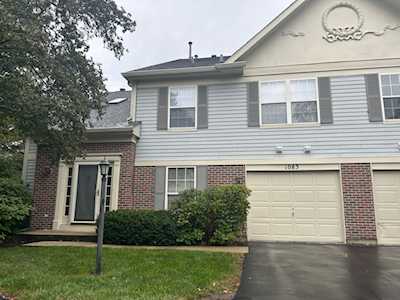 1083 Quaker Hill Ct #1083 Elgin, IL 60120