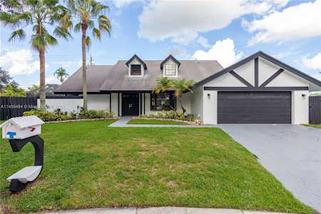 8645 SW 57th Mnr Cooper City, FL 33328