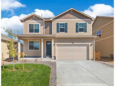 127 65th Ave Greeley, CO 80634