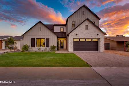 4007 E Montecito Avenue Phoenix, AZ 85018